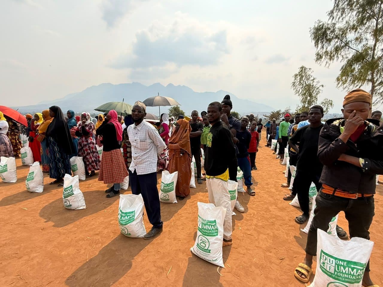 1,000 Maize Bags and Ashura Meals Delivered in Malawi
